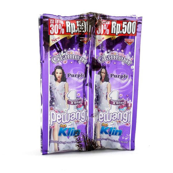 Soklin Pewangi Glamour Purple Luster 20 Ml Sachet Renceng 6 Pcs