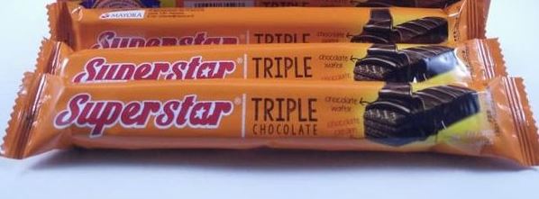 Roma Superstar Triple Cokelat Plastic Pack 18 G